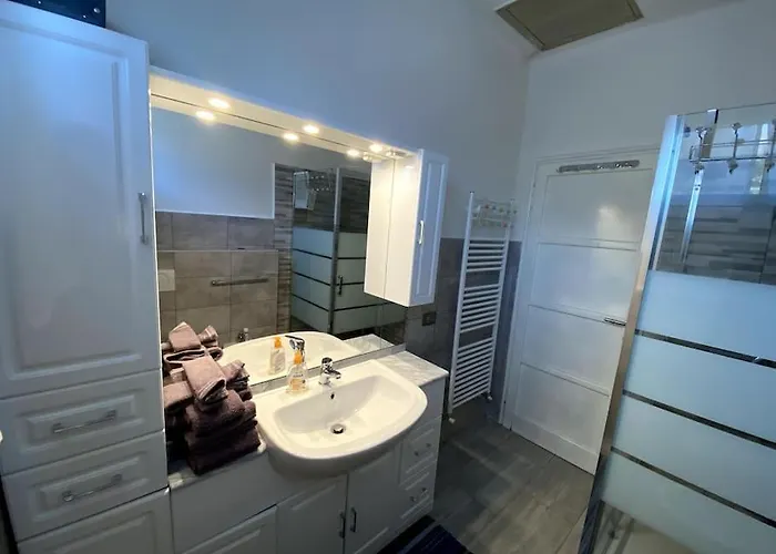 Maggiore Porto Valtravaglia